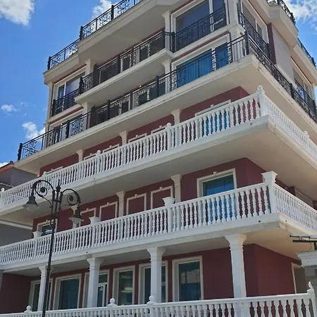 Roel Apartment